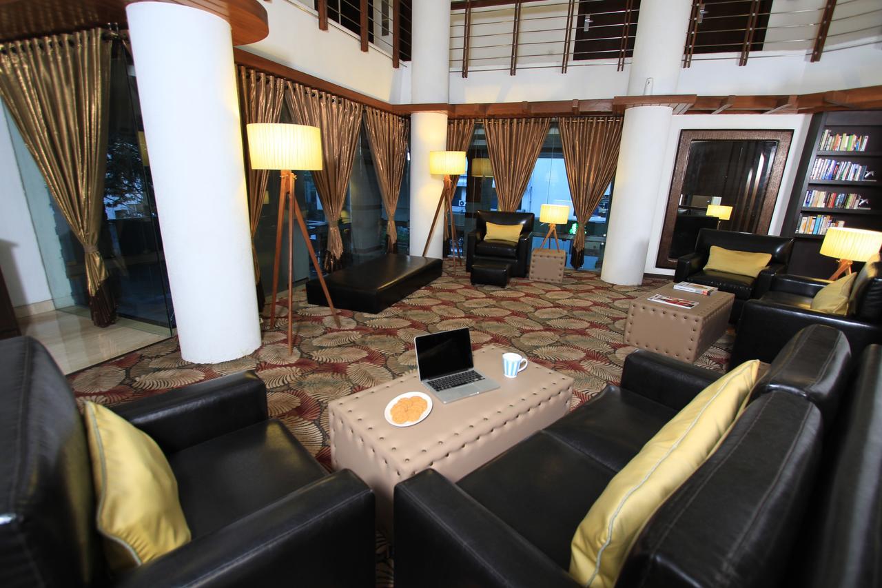 Aparthotel Melange Astris Bengaluru Zewnętrze zdjęcie